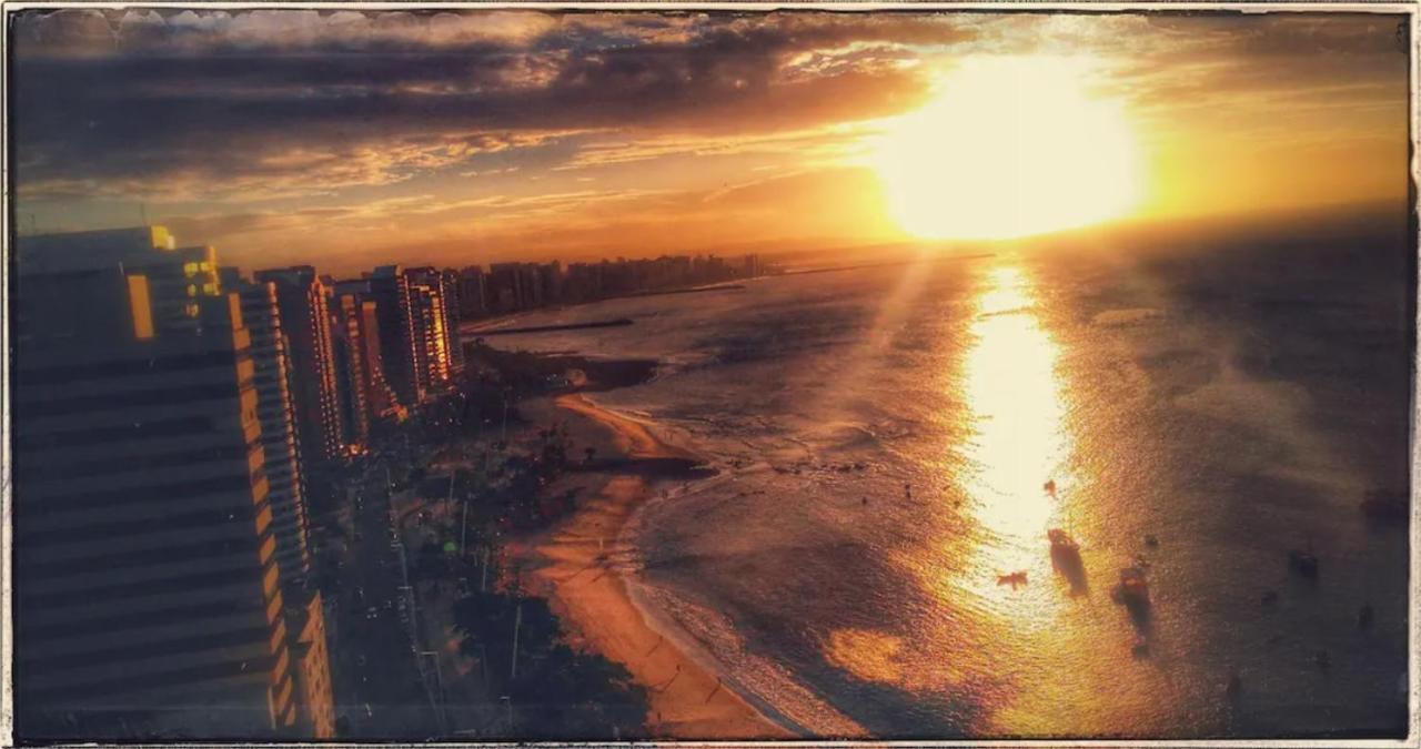 Flat Na Beira Mar Mucuripe Appartement Fortaleza  Buitenkant foto