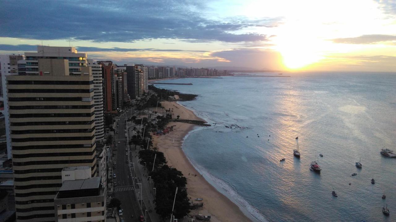 Flat Na Beira Mar Mucuripe Appartement Fortaleza  Buitenkant foto